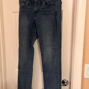 Levi jeans